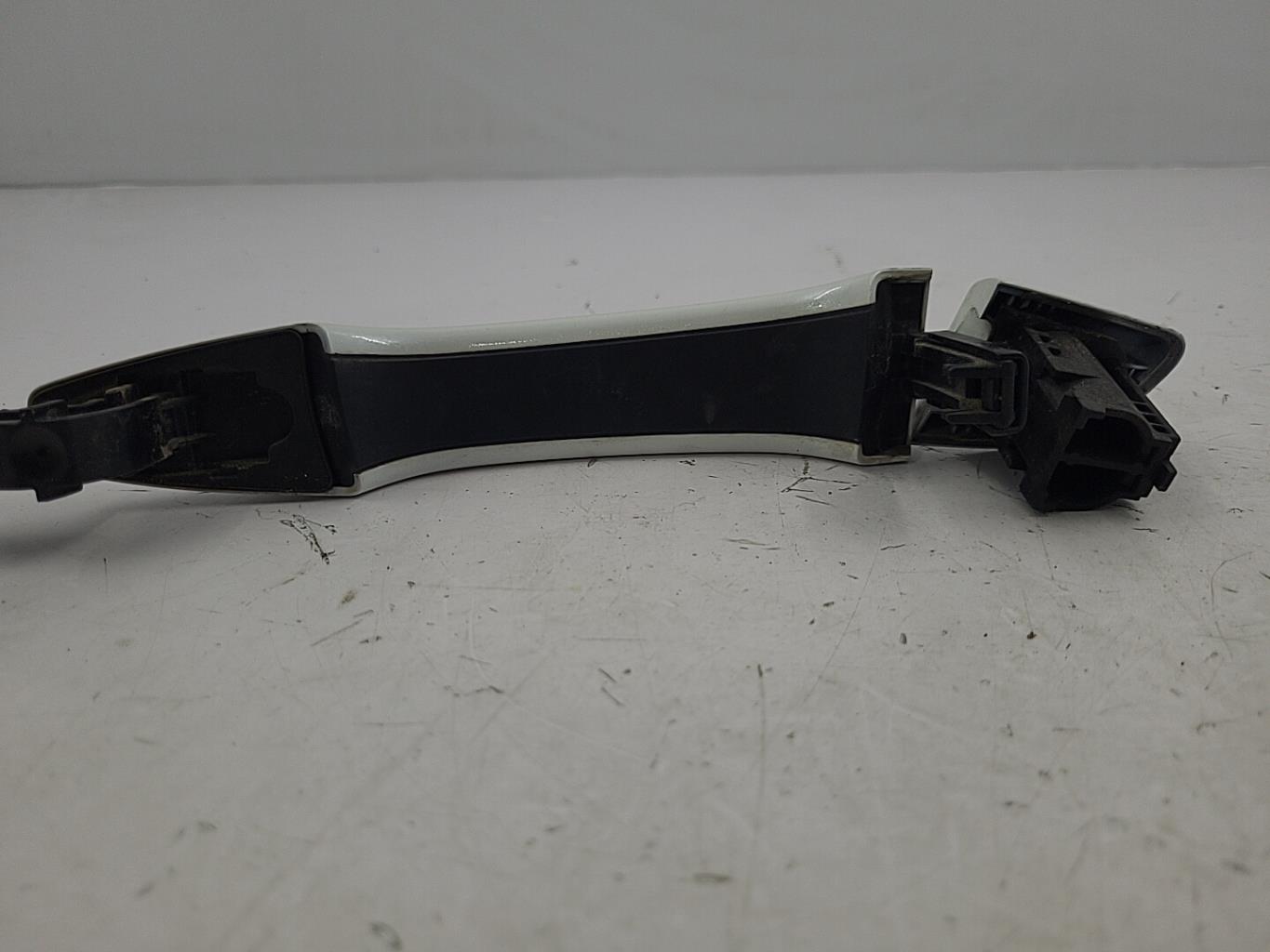 Maniglia portiera posteriore destra PEUGEOT 308 2 PHASE 2 Gasolina - 1