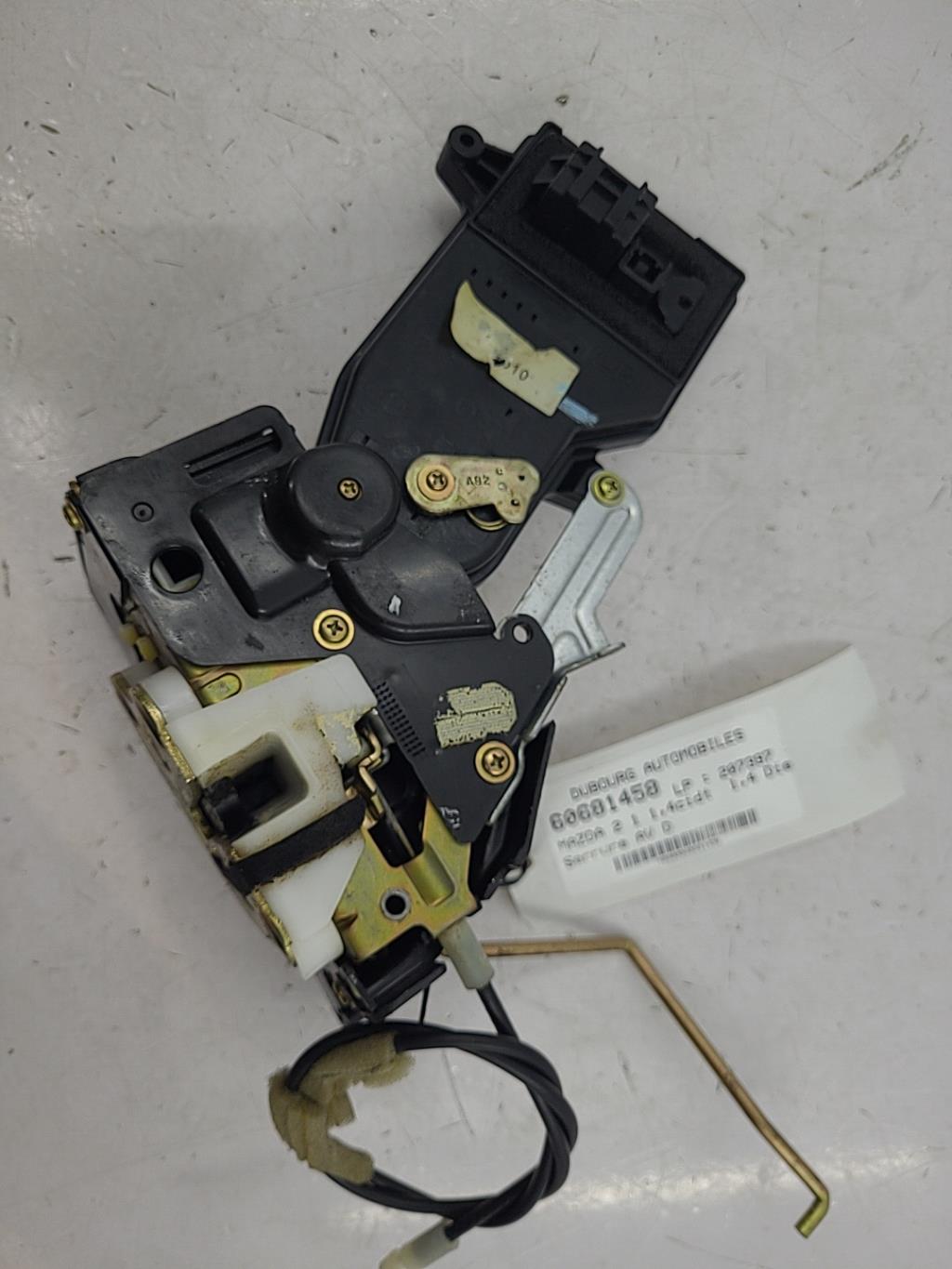 Serrure avant droit MAZDA 2 1 Diesel - 1