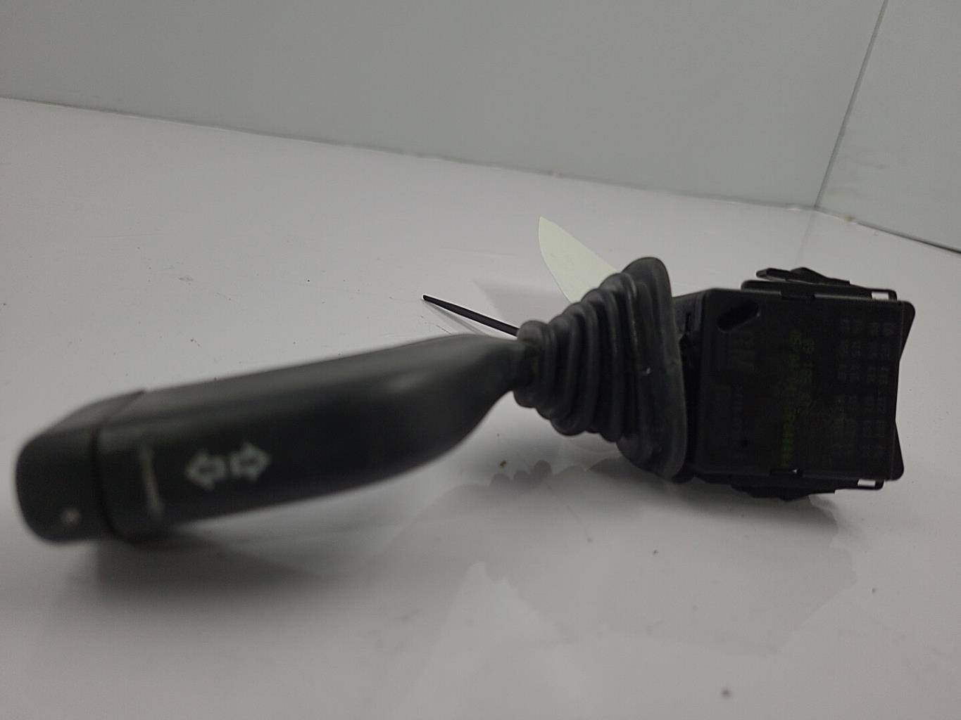 Commodo phare OPEL CORSA C PHASE 2 Essence - 1