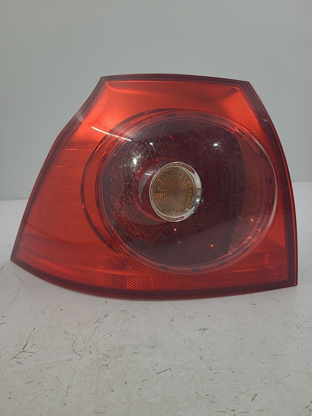 Fanale posteriore principale sinistro (luci) VOLKSWAGEN GOLF 5 Diésel - 1