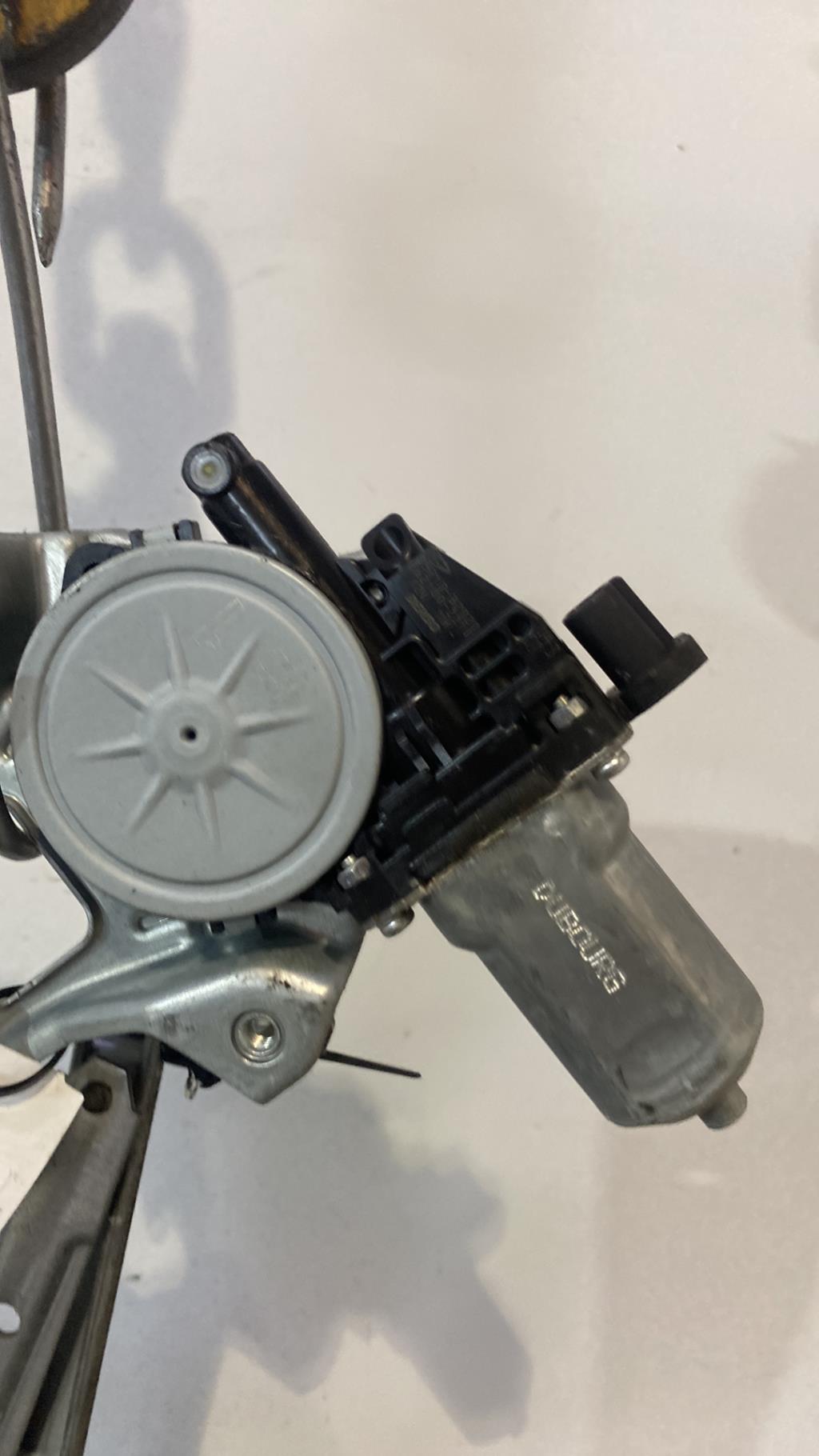 Alzacristalli elettrico anteriore destro DAIHATSU SIRION 2 Gasolina - 1
