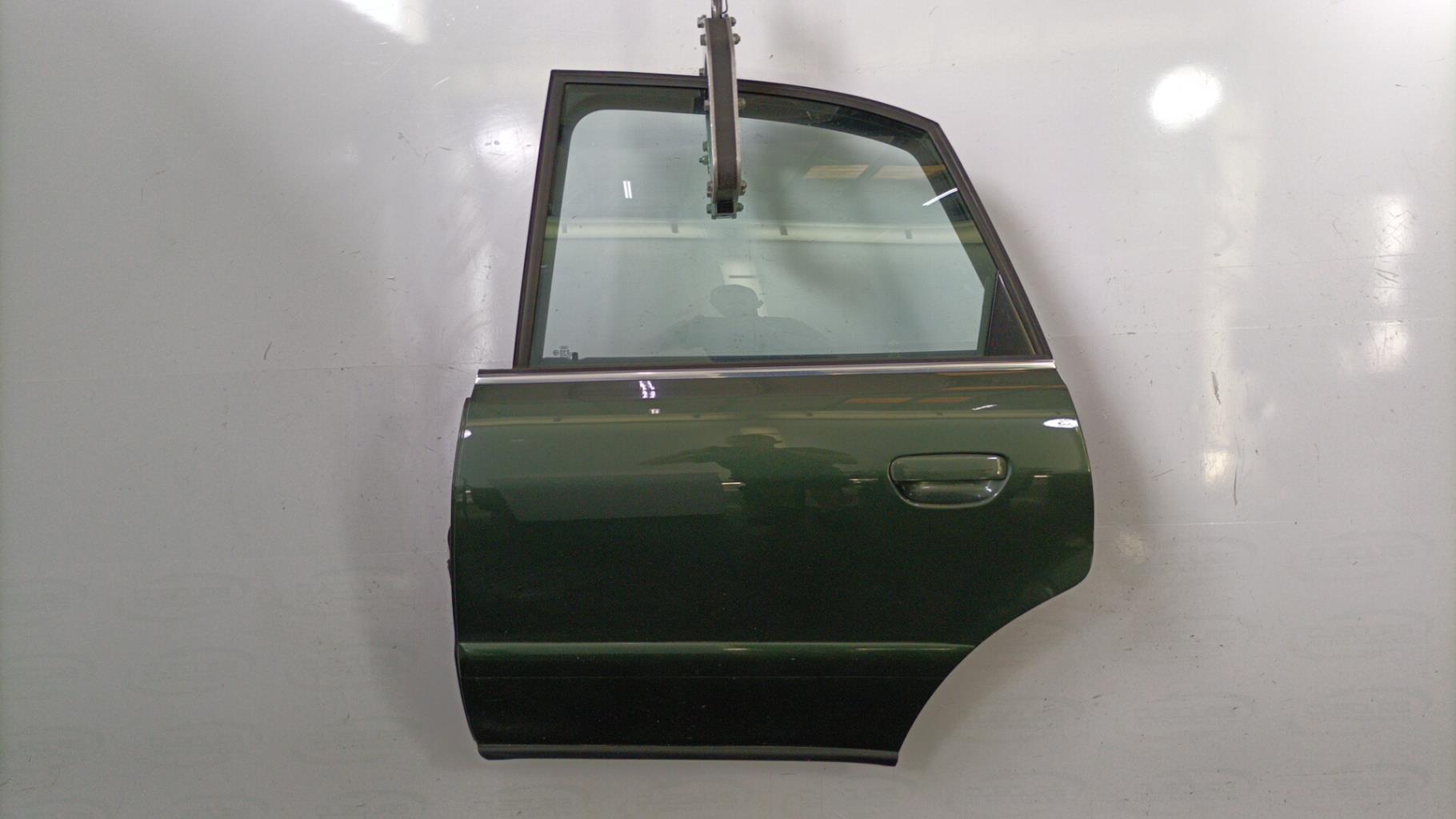Portiera posteriore sinistra AUDI A4 1 PHASE 1 Diésel - 1