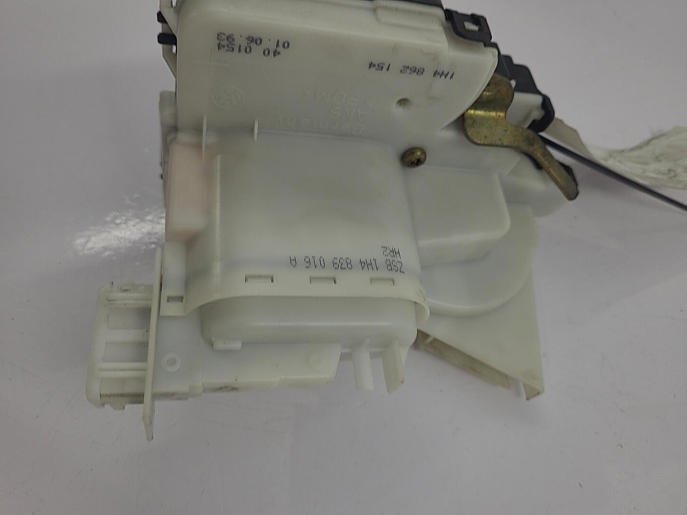 Serratura posteriore destra VOLKSWAGEN GOLF 3 Gasolina - 1
