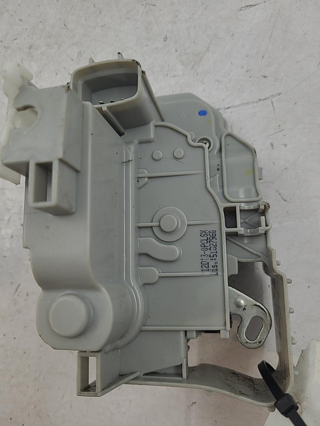 Serratura posteriore sinistra FIAT BRAVO 2 Gasolina/GLP - 1