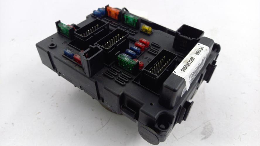 Image Boitier servitude moteur (BSM) - PEUGEOT 307