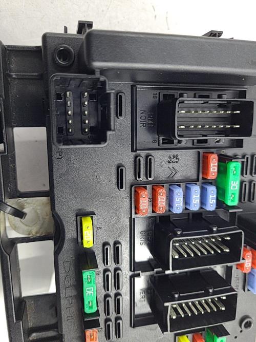 Image Boitier servitude moteur (BSM) - PEUGEOT 307