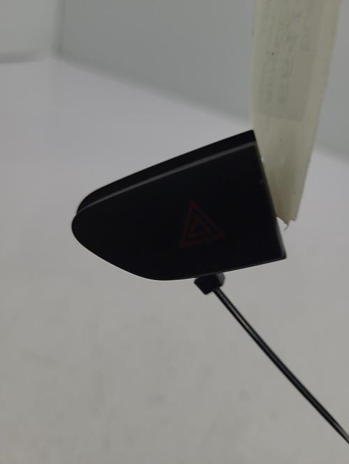 Image Bouton de warning - RENAULT CLIO 4