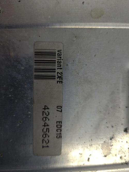 Image Calculateur moteur - PEUGEOT 206