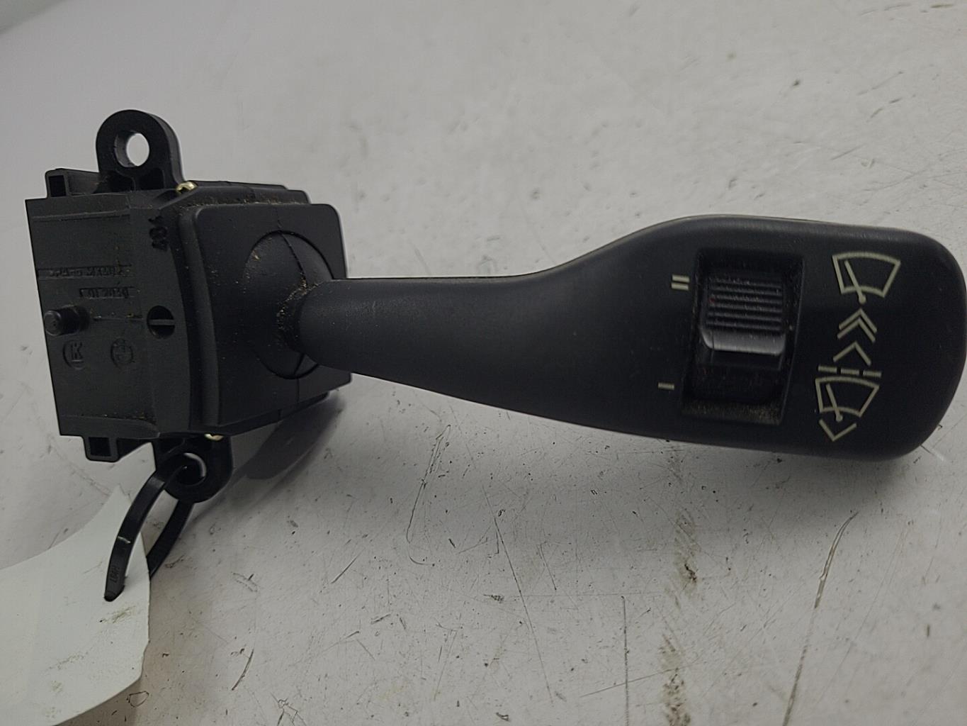 Commodo d'essuie glaces BMW X3 E83 PHASE 1 Diesel - 1