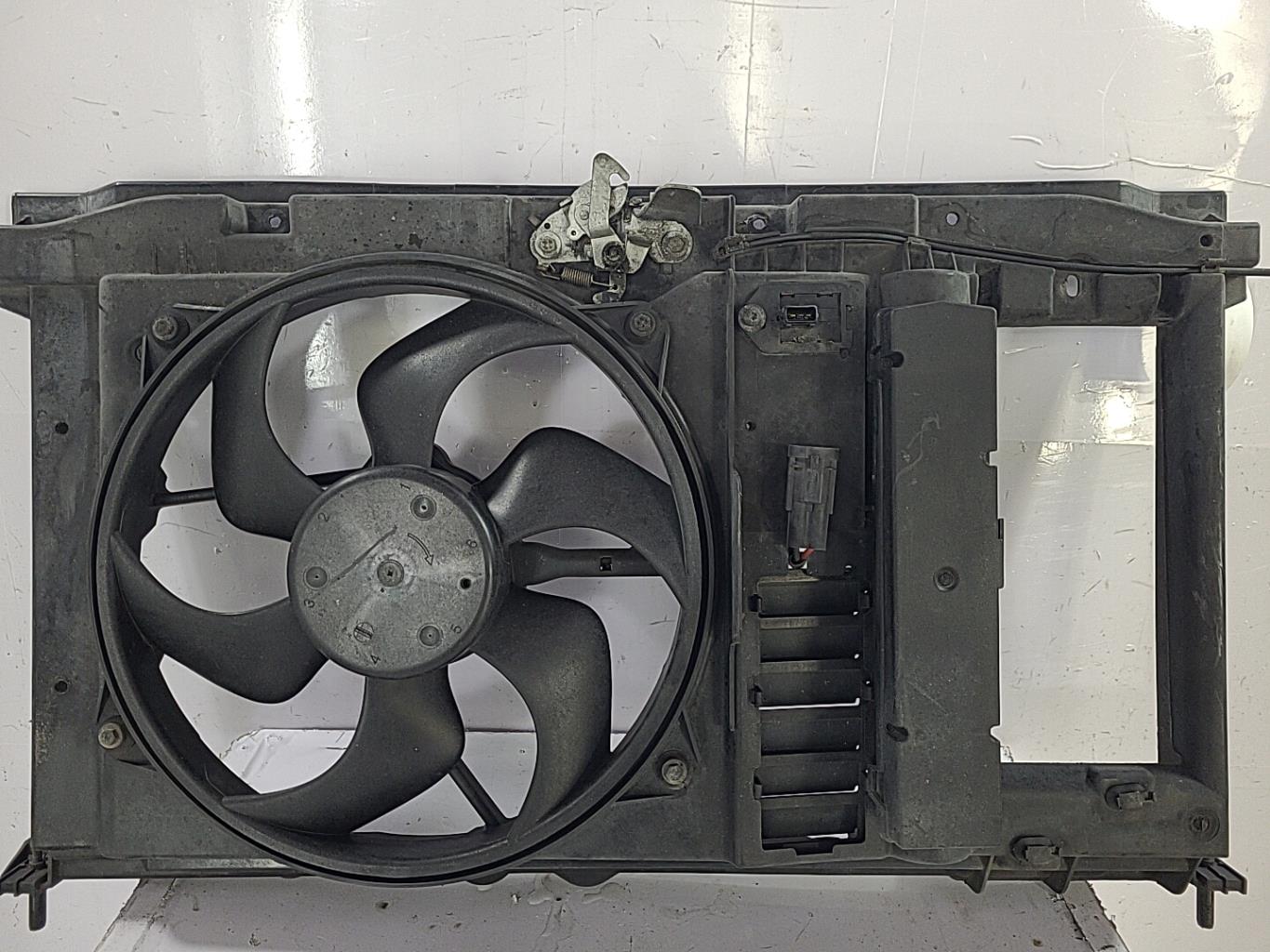 Face avant PEUGEOT 307 PHASE 1 BREAK Diesel - 1