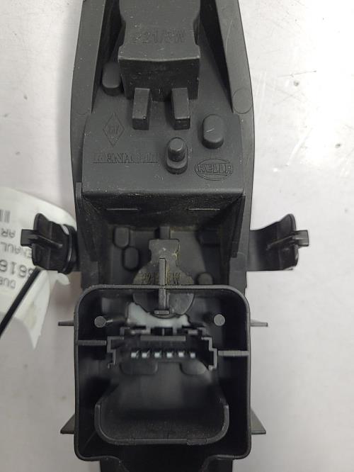 Image Feu arriere principal droit (feux) - RENAULT GRAND SCENIC 2