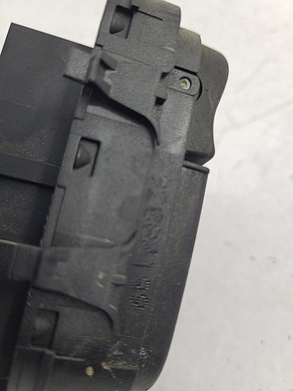 Interrupteur de leve vitre FORD FOCUS 1 Diesel - 1