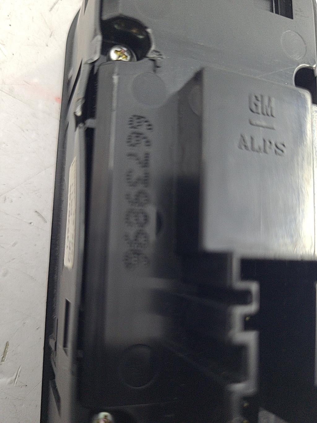 Interruttore alzacristalli OPEL ZAFIRA B PHASE 2 Diésel - 1