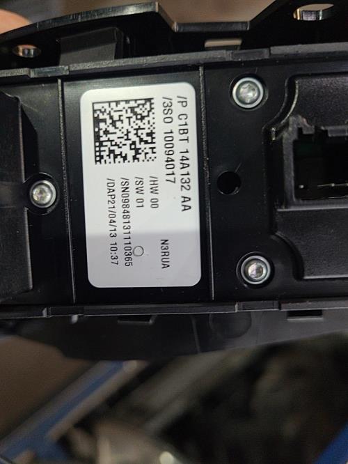 Image Interrupteur de leve vitre - FORD FIESTA 6