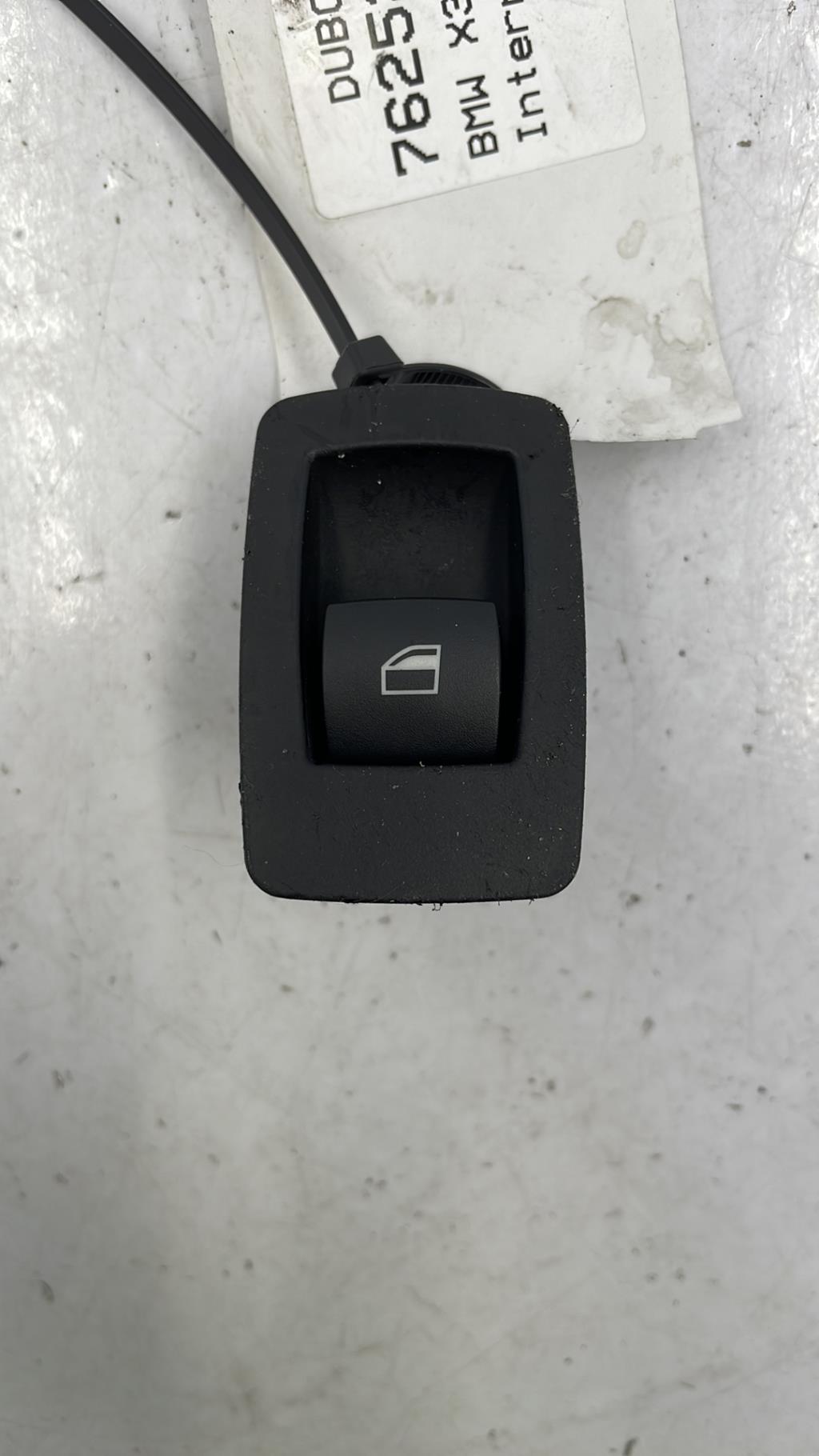 Interruttore lavacristalli posteriore destro BMW X3 E83 PHASE 1 Diésel - 1