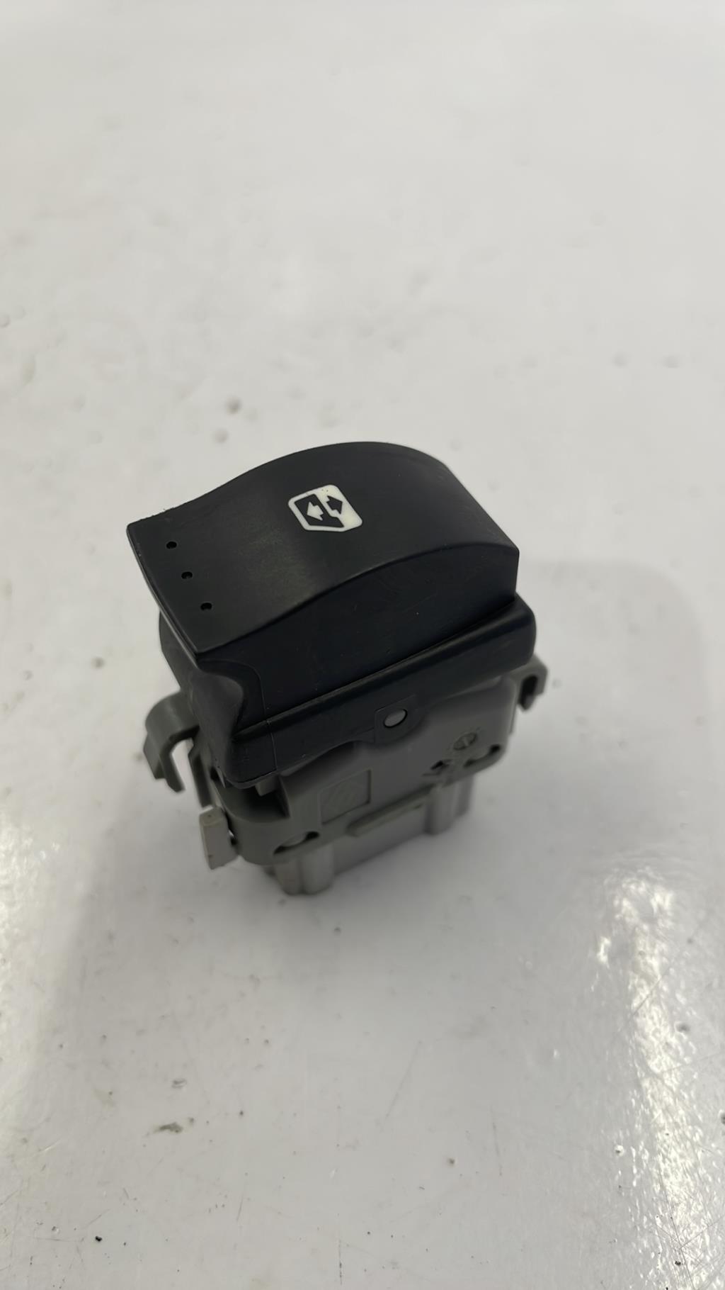 Interruttore lavacristalli anteriore destro RENAULT ESPACE 4 PHASE 1 Diésel - 1
