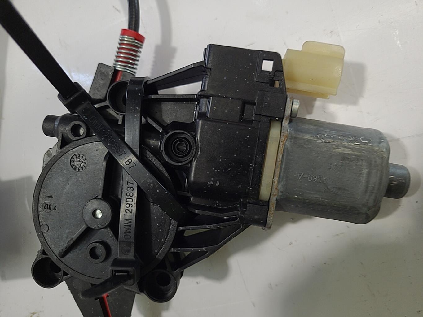 Alzacristalli elettrico posteriore sinistro FORD FIESTA 6 PHASE 1 Diésel - 1