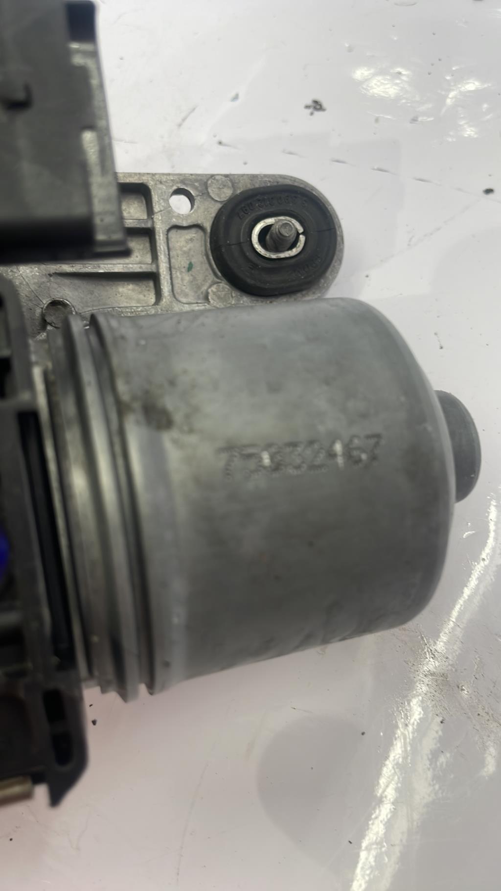 Motore tergicristallo anteriore destro CITROEN C4 GRAND PICASSO 2 PHASE 2 Diésel - 1
