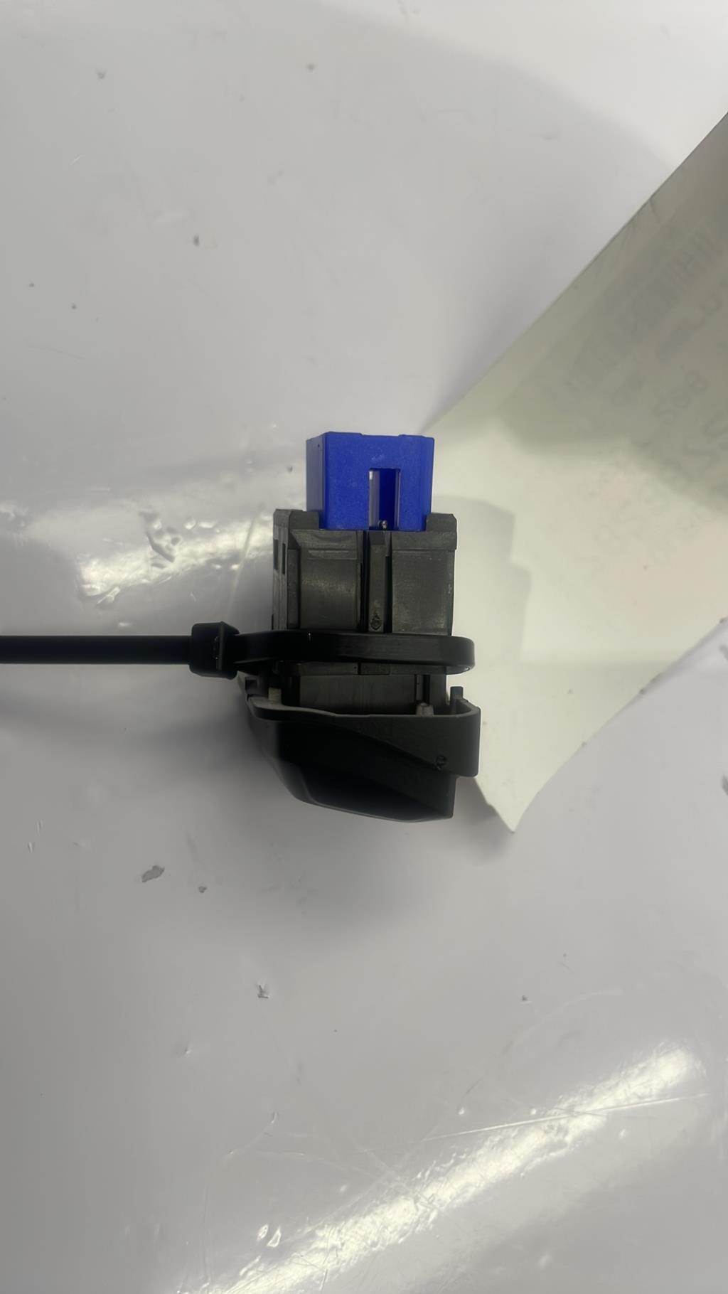 Interruttore luci emergenza PEUGEOT 208 1 PHASE 2 Gasolina - 1