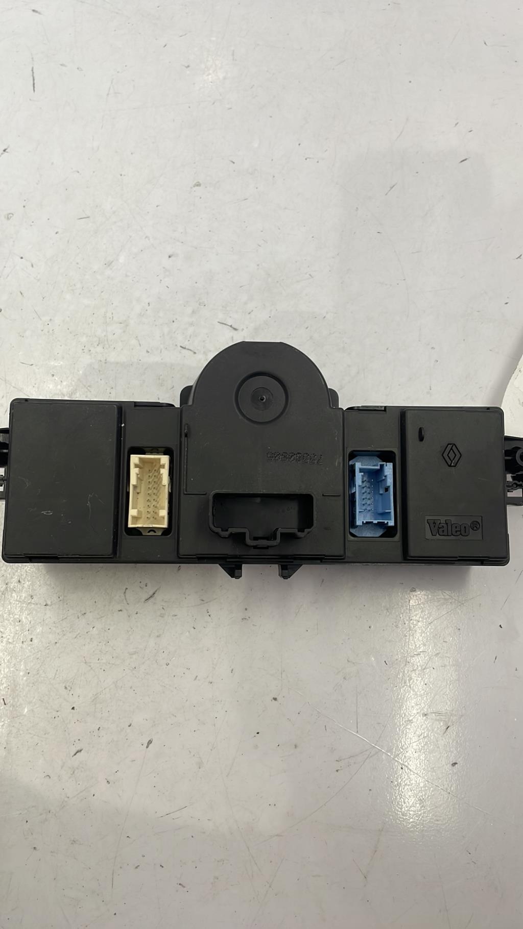 Commande chauffage RENAULT CLIO 3 PHASE 1 Diesel - 1
