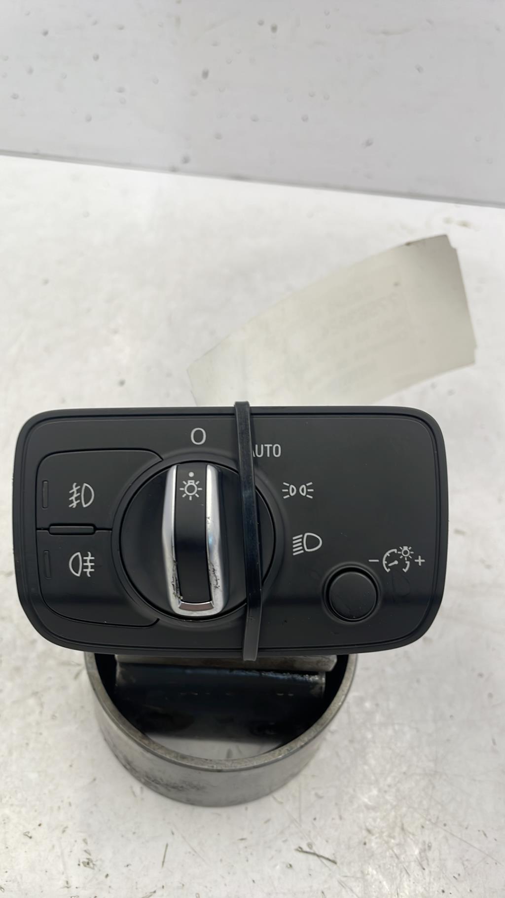 Commande de phare AUDI A3 3 SPORTBACK PHASE 1 Diesel - 1