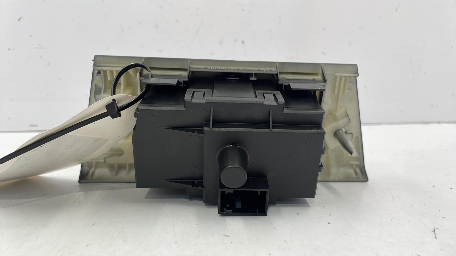 Commande de phare BMW SERIE 3 E90 PHASE 1 Diesel - 1