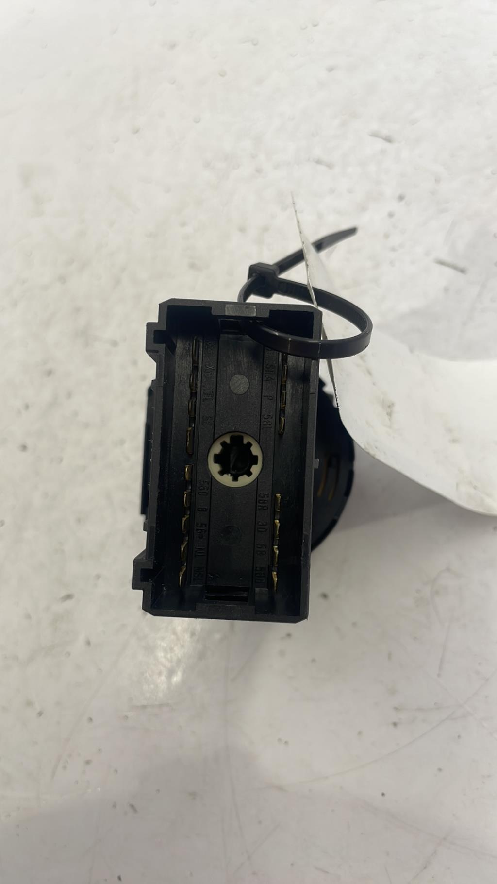 Commande de phare VOLKSWAGEN TRANSPORTER 5 PHASE 1 Diesel - 1