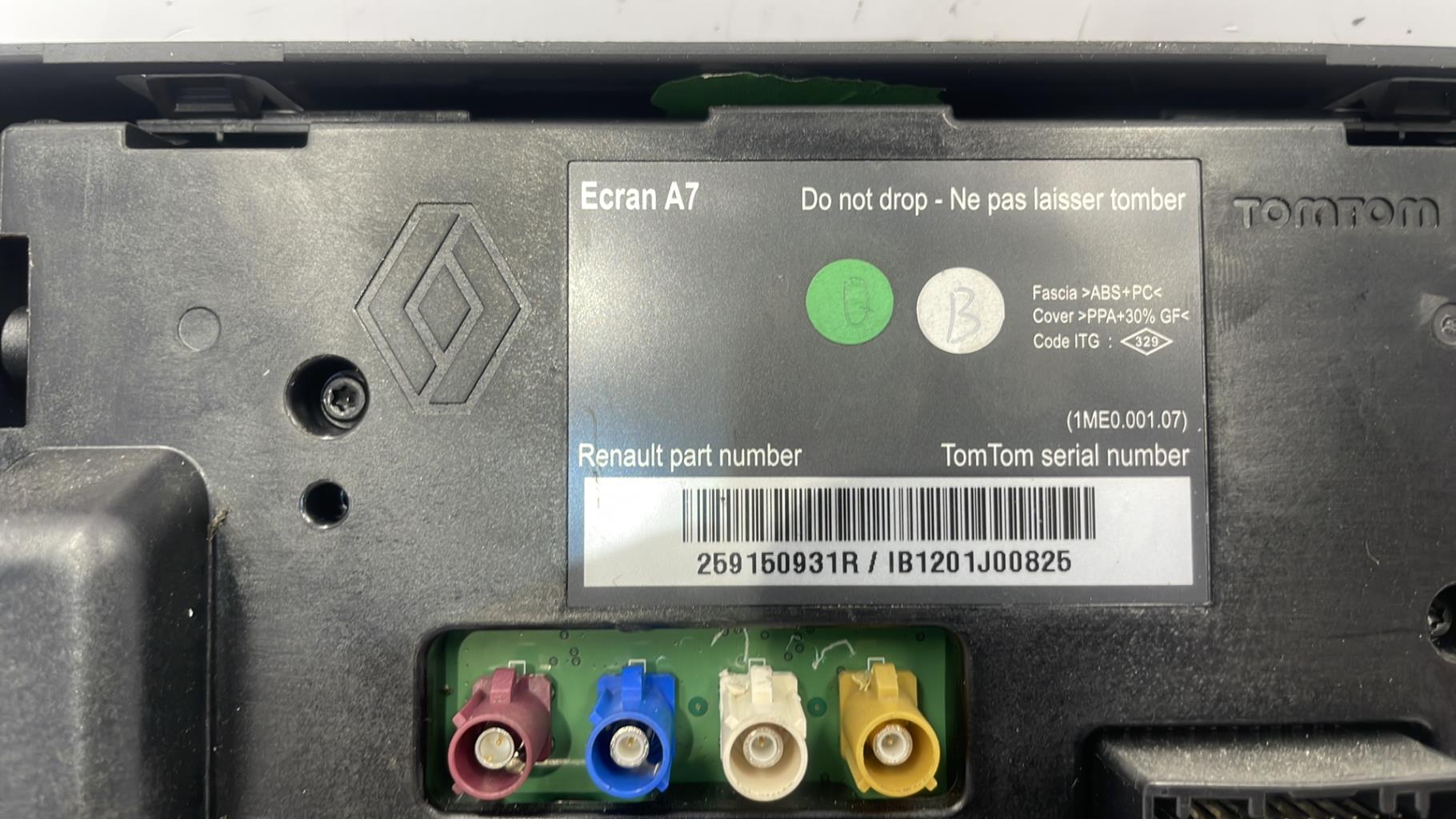 Ecran GPS RENAULT MEGANE 3 PHASE 1 Diesel - 1