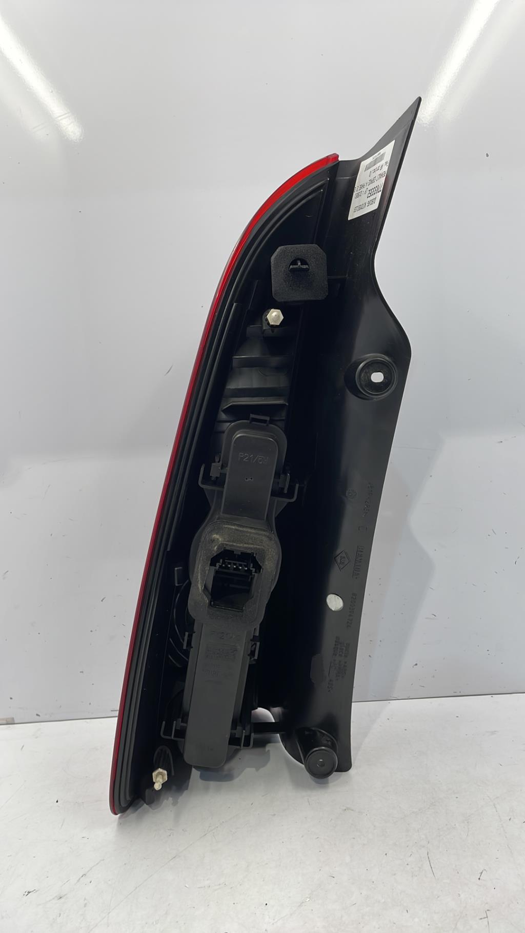Fanale posteriore principale destro (luci) RENAULT ESPACE 4 PHASE 2 Diésel - 1