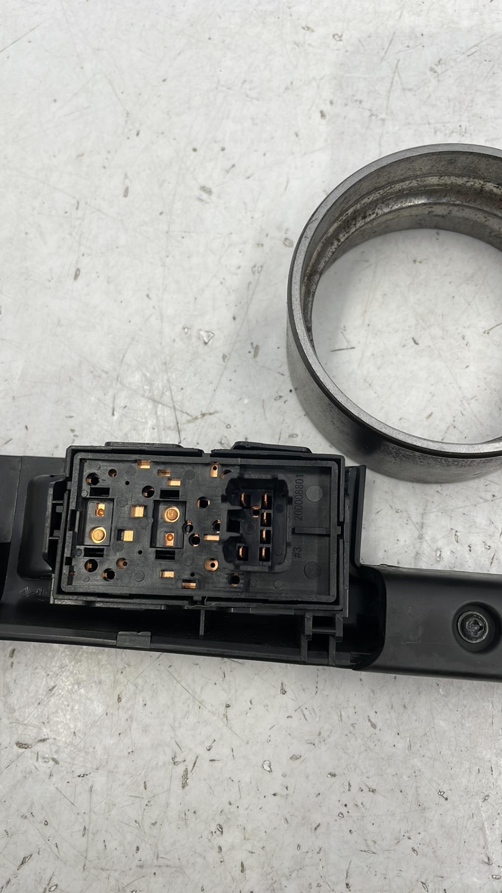 Interruttore lavacristalli posteriore sinistro CHEVROLET AVEO 2 Diésel - 1