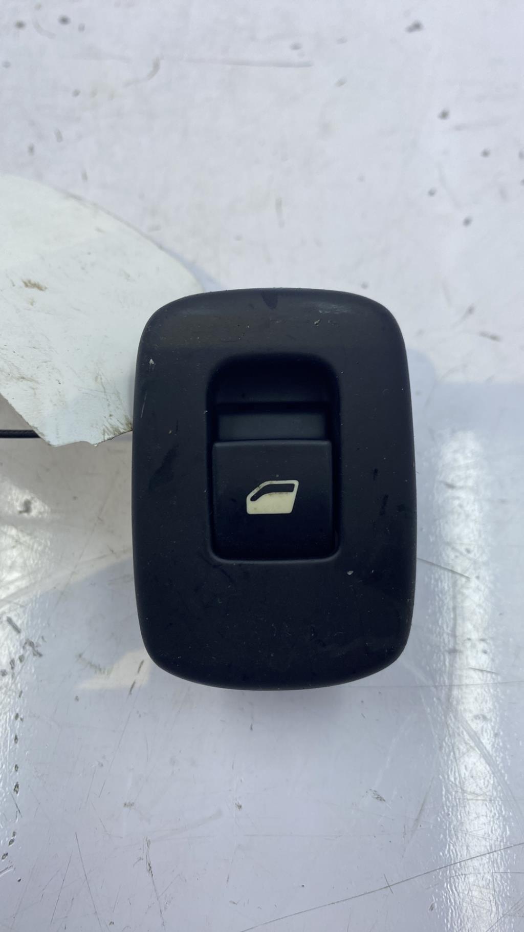 Interruttore lavacristalli posteriore sinistro CITROEN C3 2 PHASE 2 Gasolina - 1