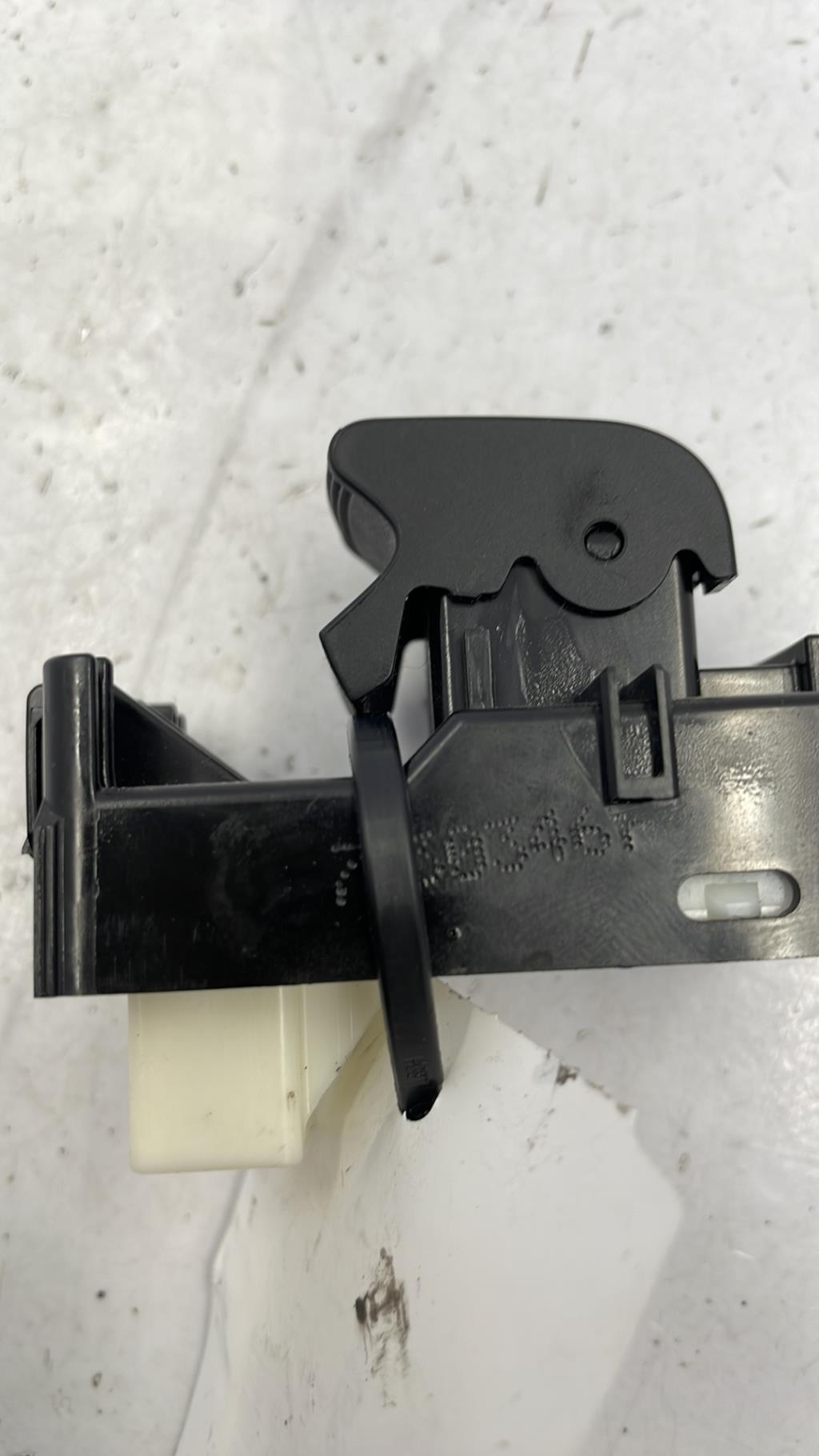 Interruttore lavacristalli posteriore sinistro TOYOTA AURIS 2 PHASE 1 Gasolina/Híbrido - 1