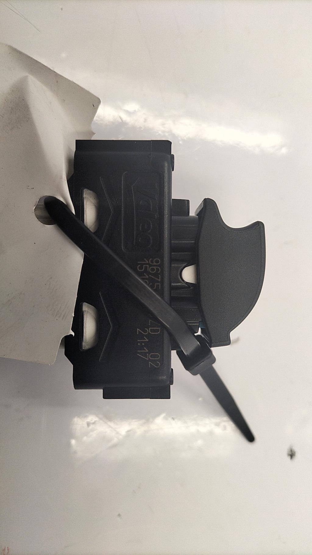 Interruttore lavacristalli anteriore destro PEUGEOT 208 1 PHASE 2 Gasolina - 1