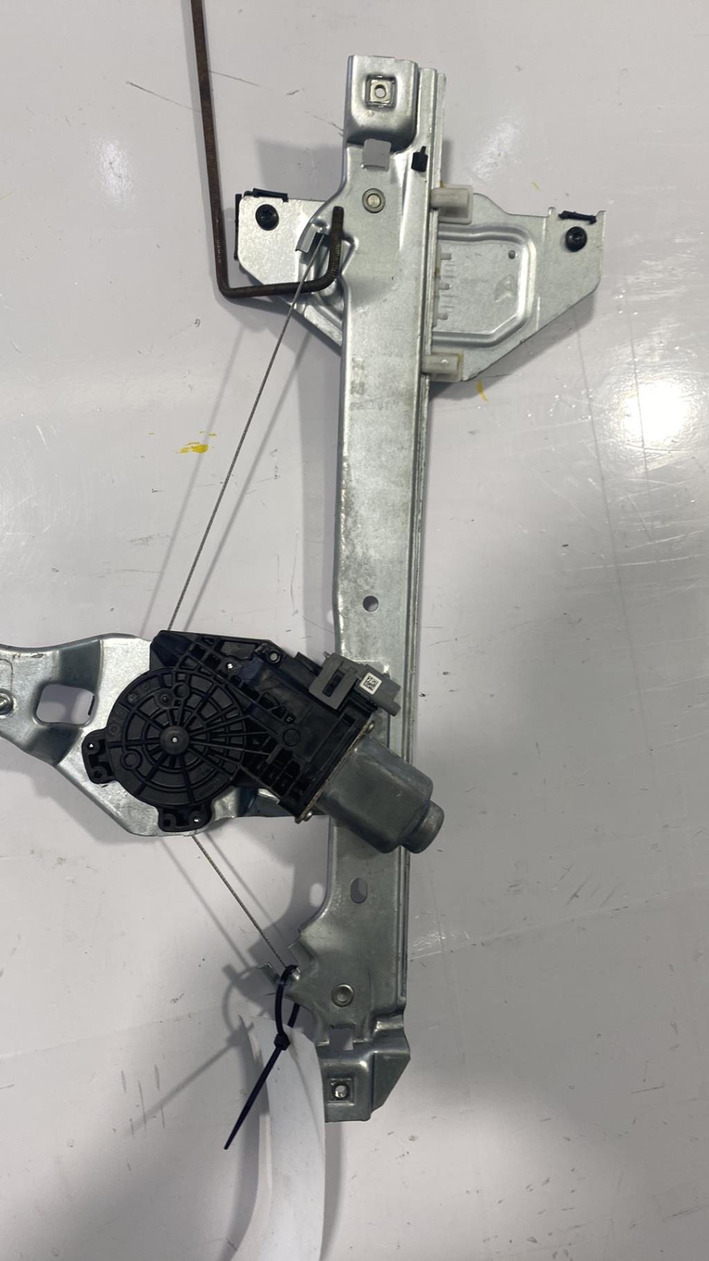Alzacristalli elettrico posteriore destro CITROEN C3 2 PHASE 2 Gasolina - 1