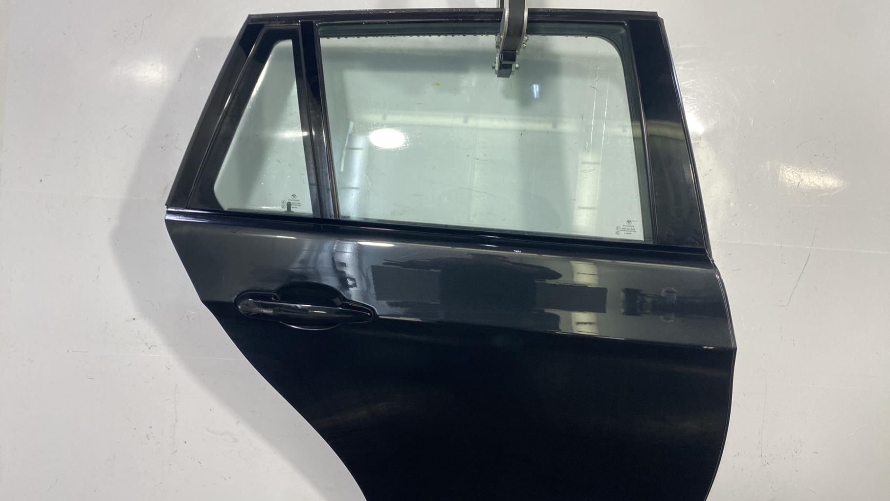 Portiera posteriore destra BMW SERIE 3 E91 TOURING PHASE 1 BREAK Diésel - 1