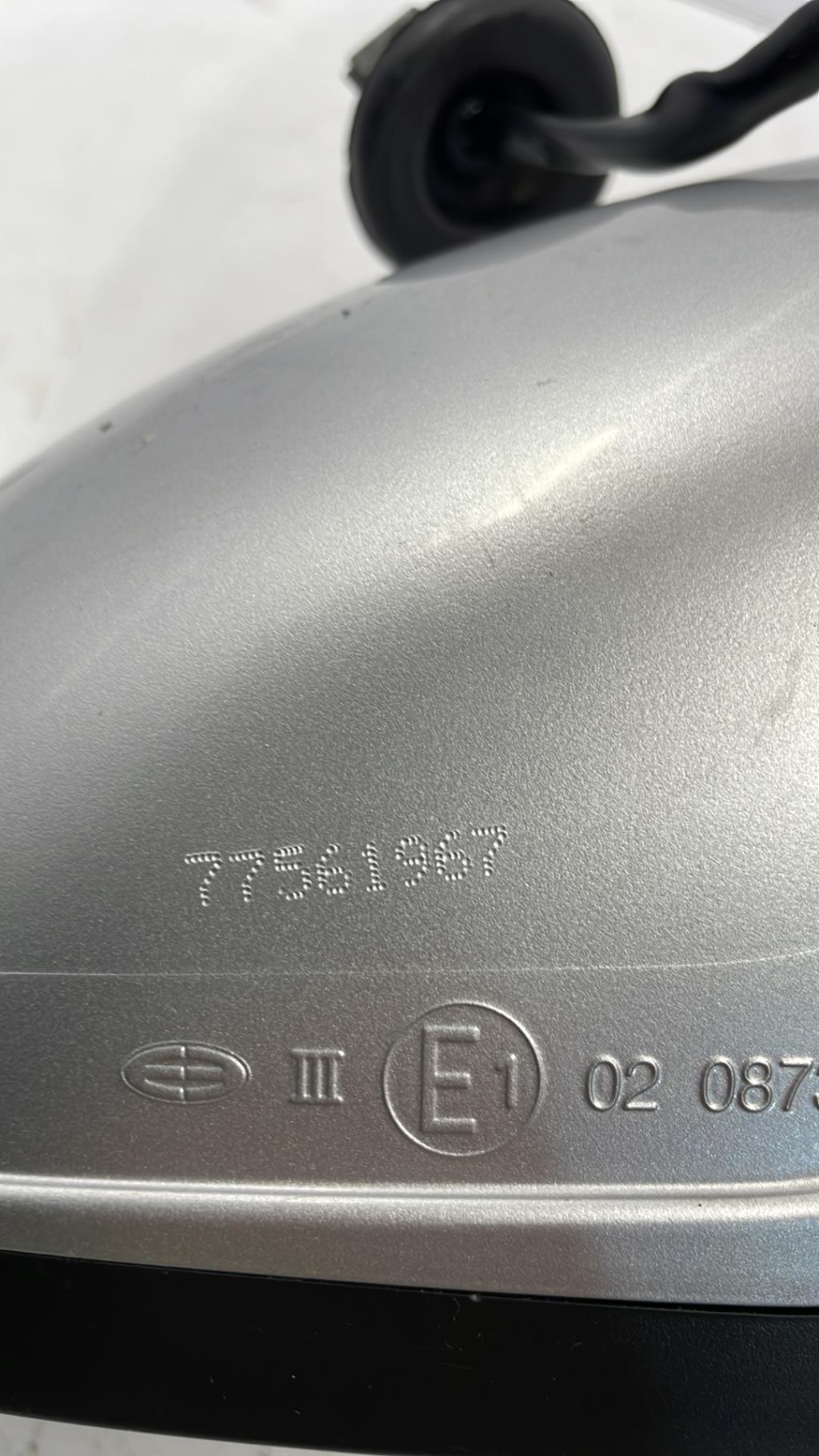 Retrovisor derecho OPEL CORSA D PHASE 1 Diésel - 1