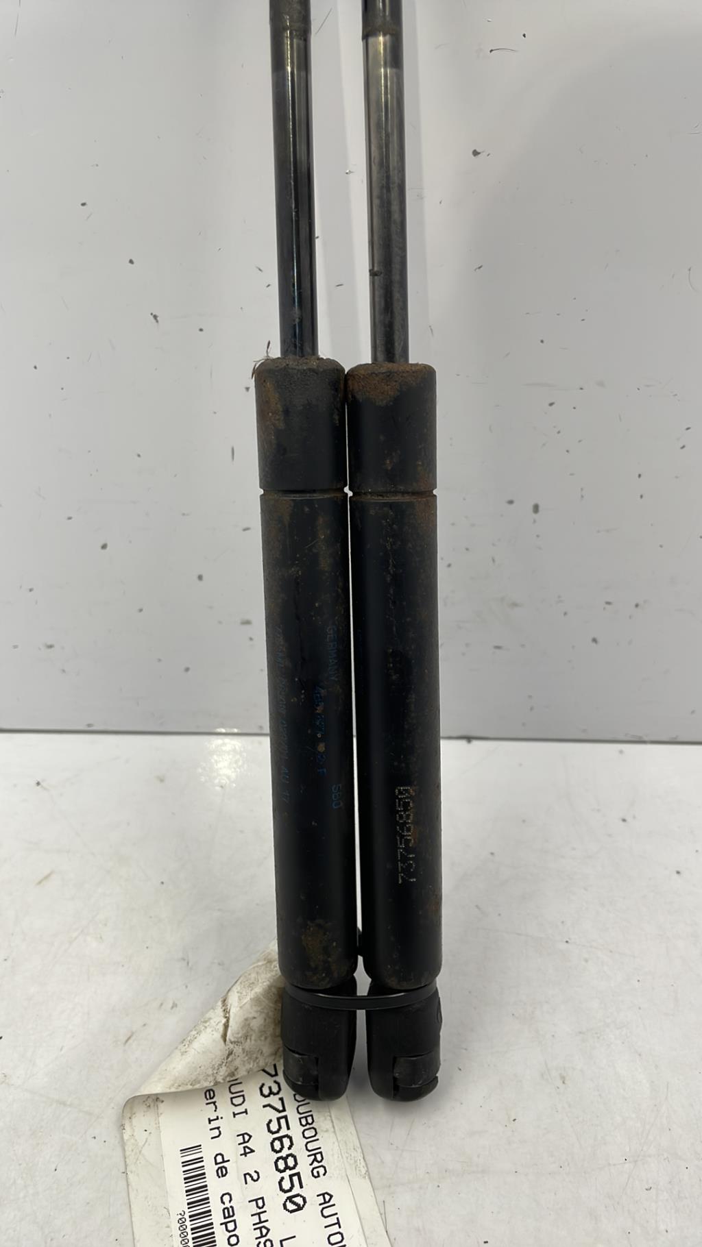 Verin de capot AUDI A4 2 PHASE 1 Diesel - 1