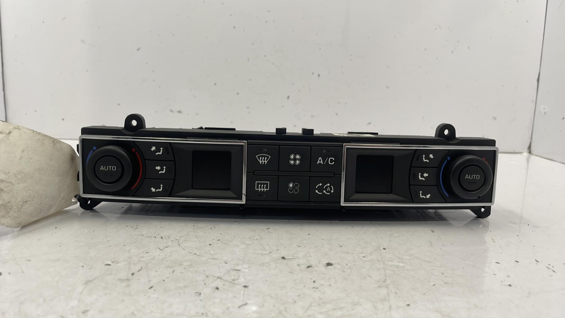 Commande chauffage CITROEN C5 2 BREAK Diesel - 1