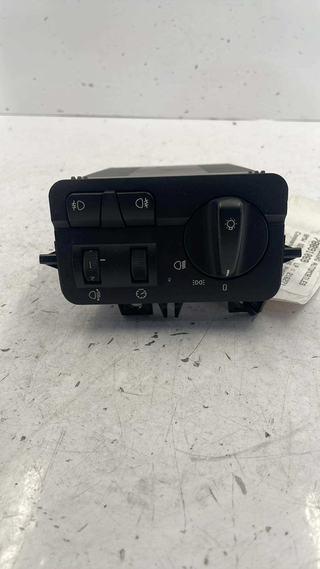 Commande de phare BMW SERIE 3 E46 PHASE 1 Diesel - 1