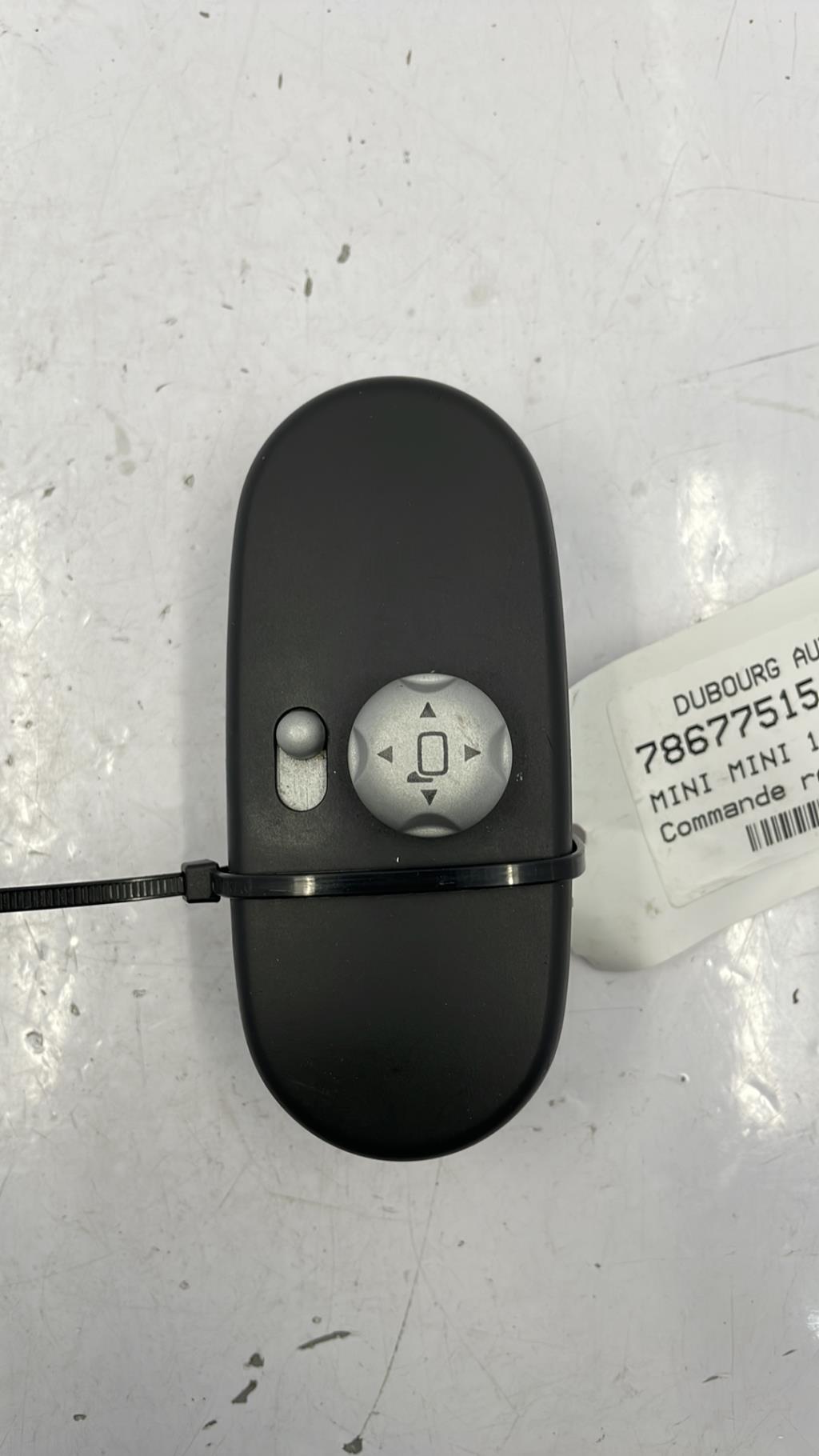Commande retroviseurs MINI MINI 1 R50/R53 PHASE 1 Essence - 1