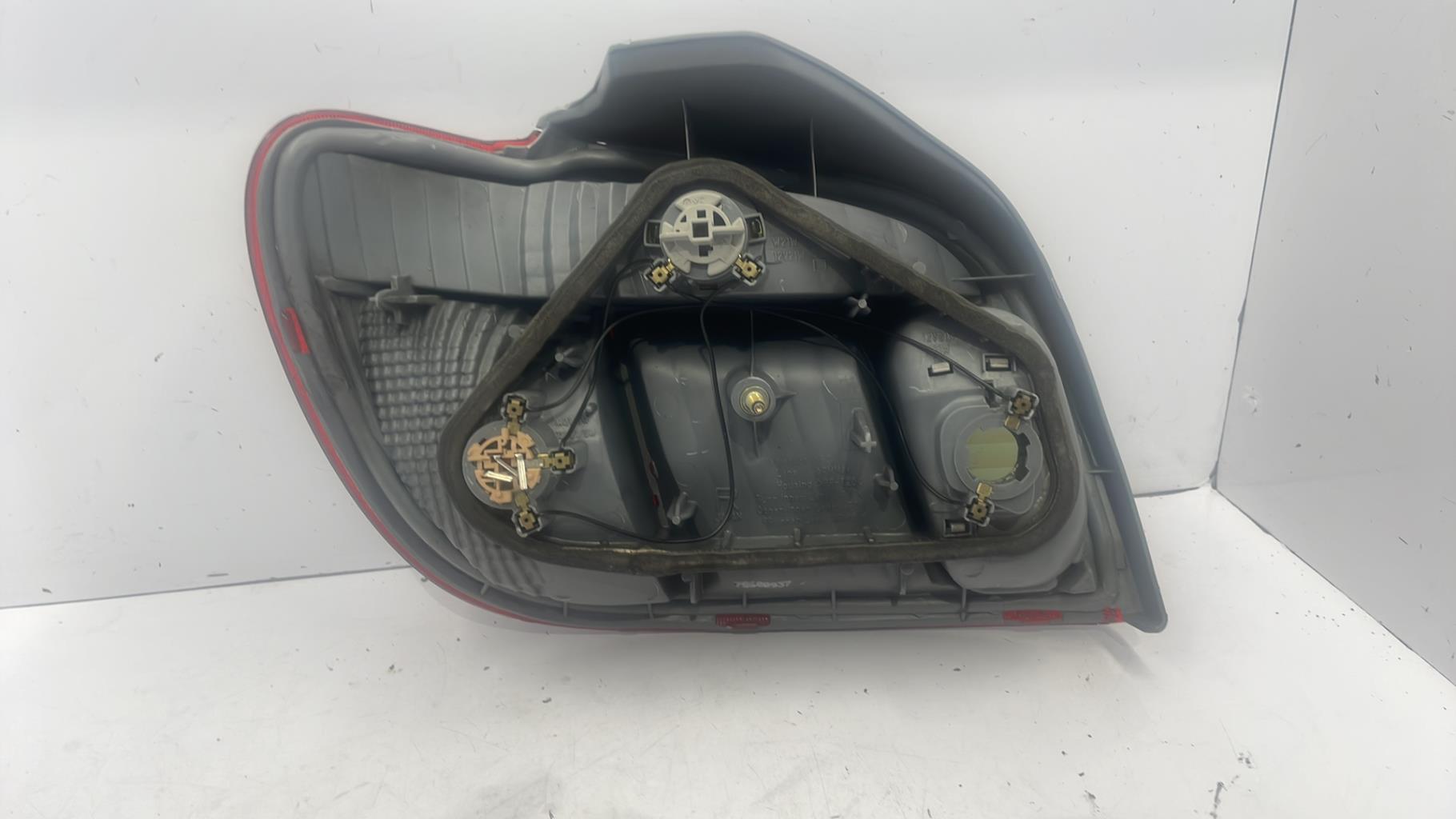Fanale posteriore principale destro (luci) TOYOTA YARIS 1 PHASE 2 Diésel - 1
