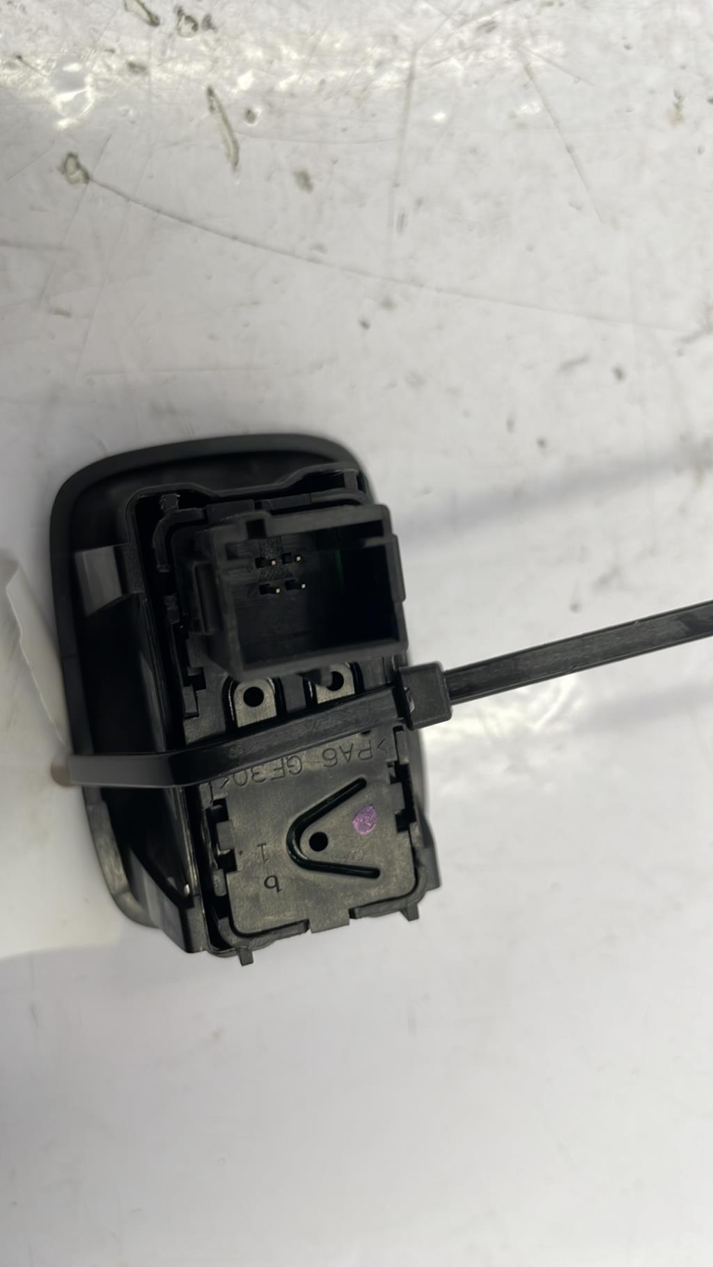 Interruttore lavacristalli posteriore destro CITROEN C3 2 PHASE 2 Gasolina - 1
