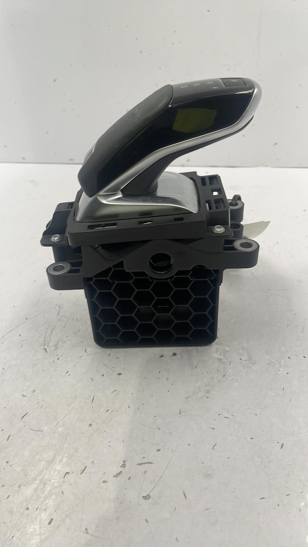 Levier de vitesses PEUGEOT 208 2 Essence - 1