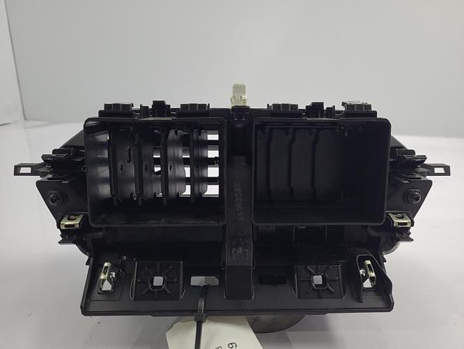 Image Aerateur tableau de bord - PEUGEOT 208 2