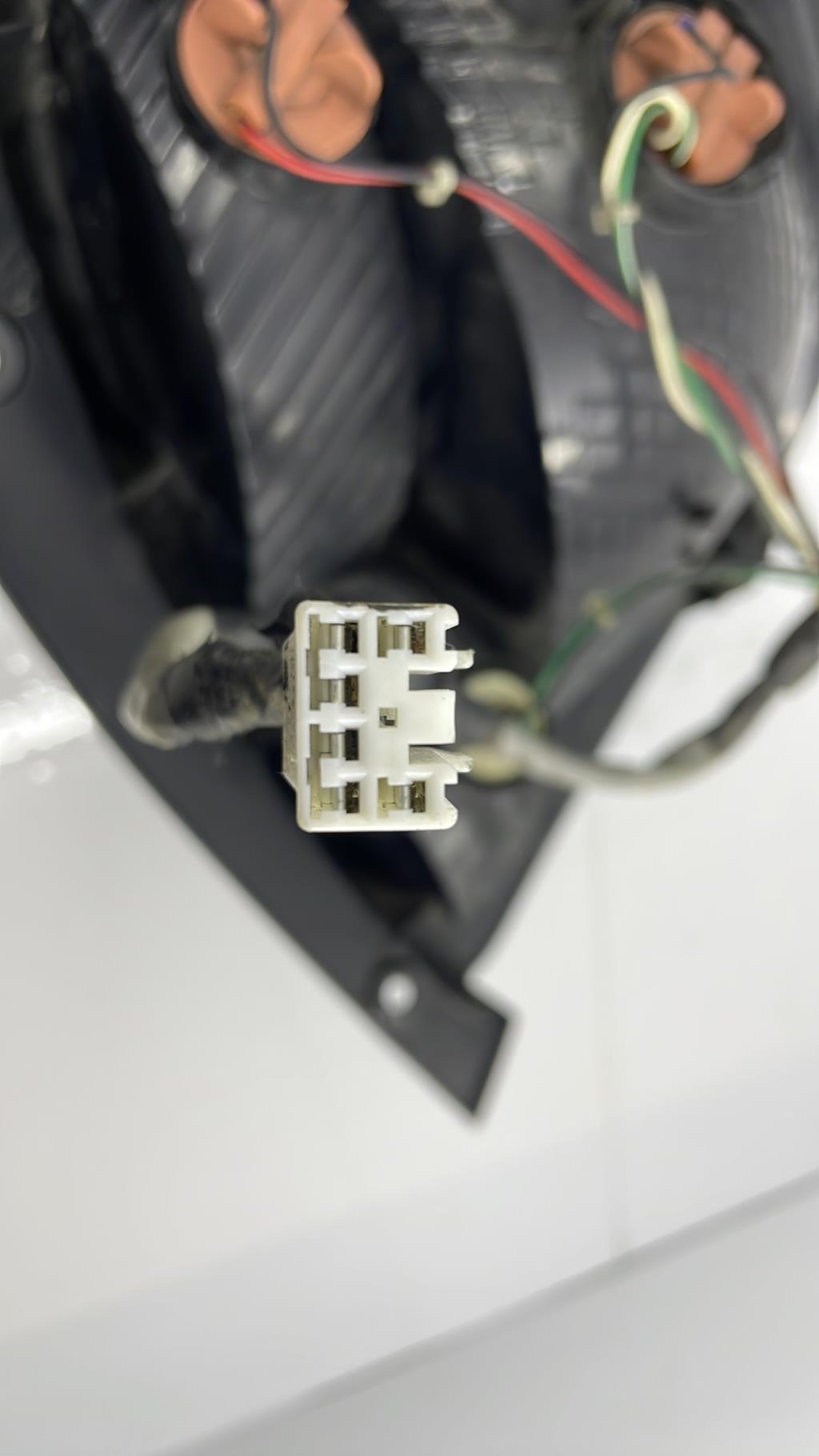 Fanale posteriore principale sinistro (luci) KIA RIO 2 PHASE 1 Diésel - 1