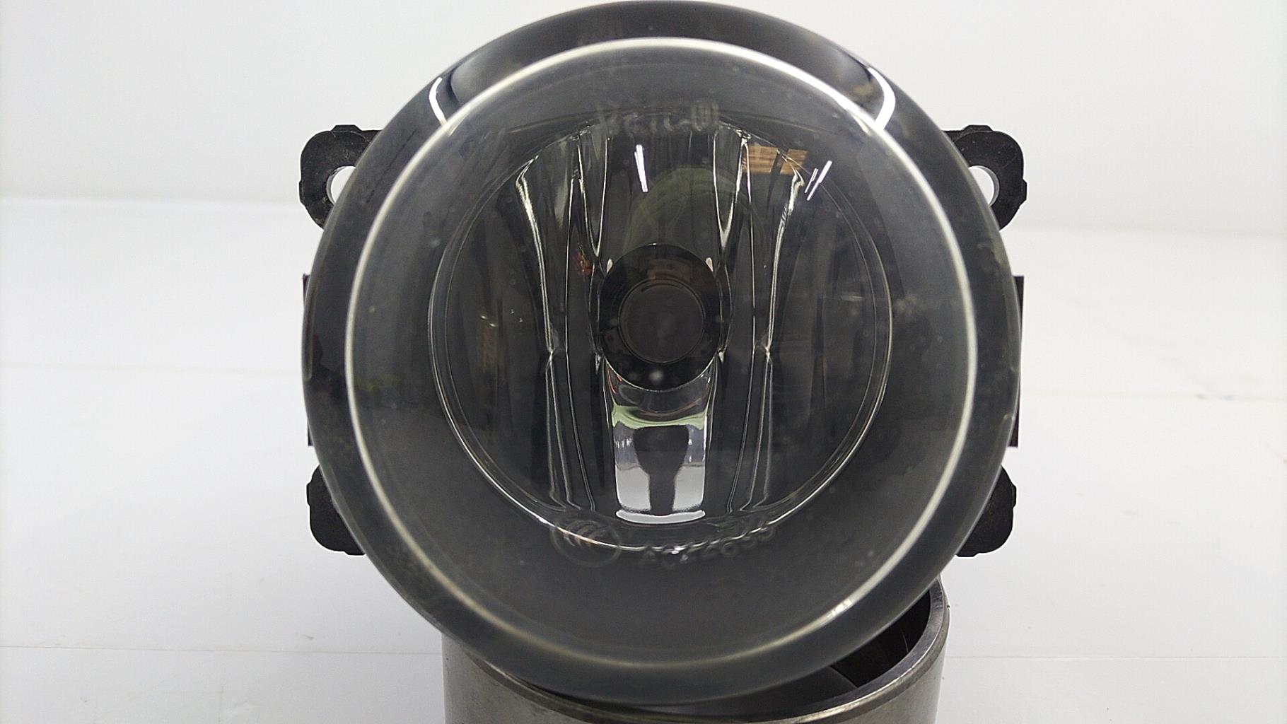 Fendinebbia destro (luci) SUZUKI SWIFT 3 Gasolina - 1