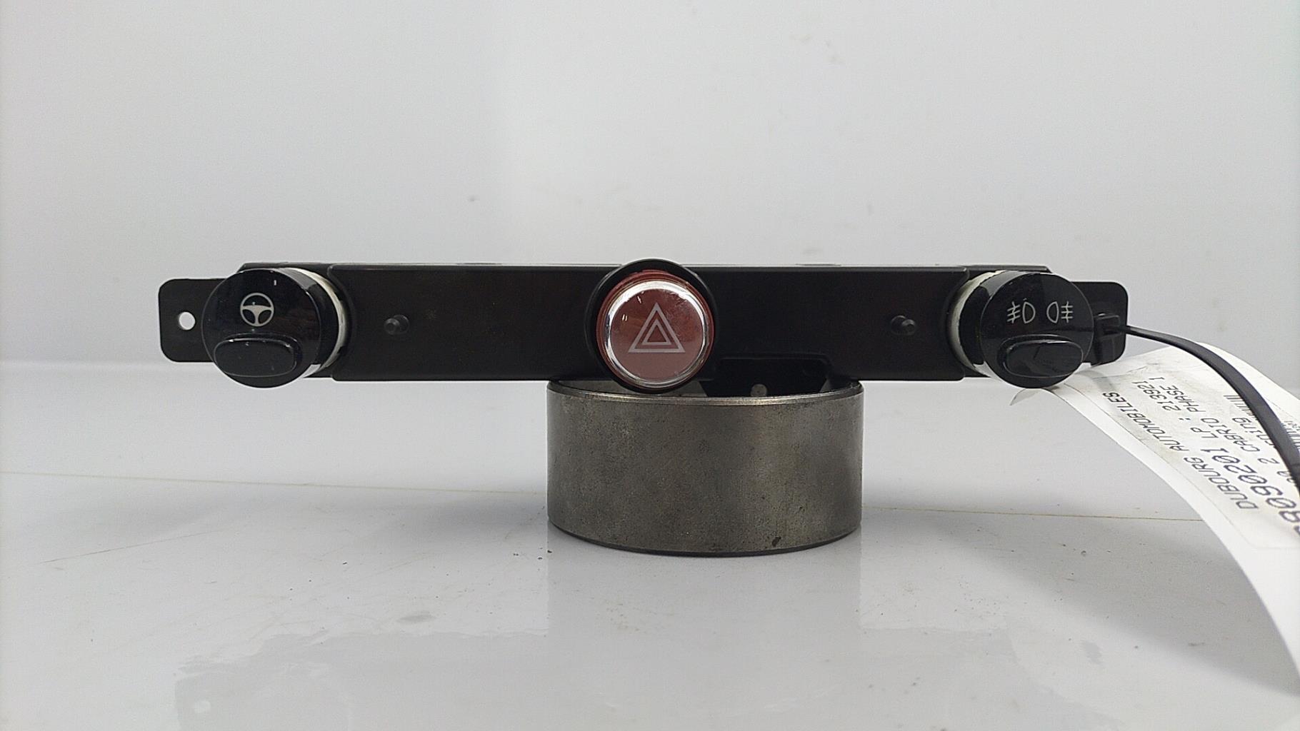 Bouton de warning FIAT 500 2 CABRIO PHASE 1 Essence - 1