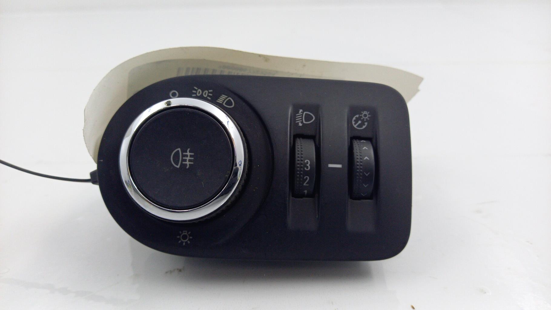 Commande de phare OPEL CORSA D PHASE 2 Diesel - 1