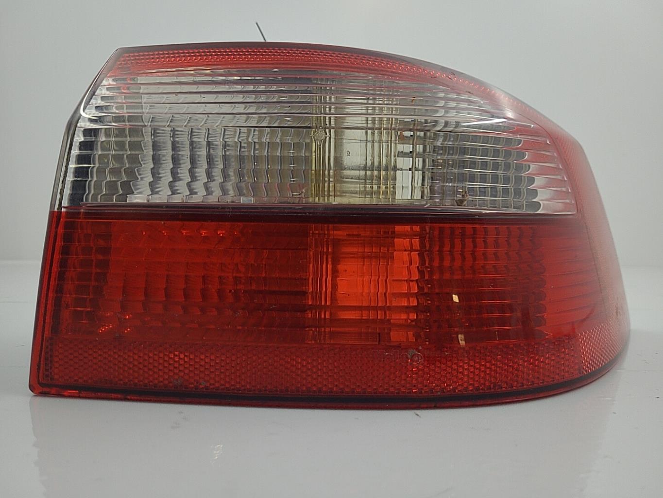 Fanale posteriore principale destro (luci) RENAULT LAGUNA 2 PHASE 1 Diésel - 1