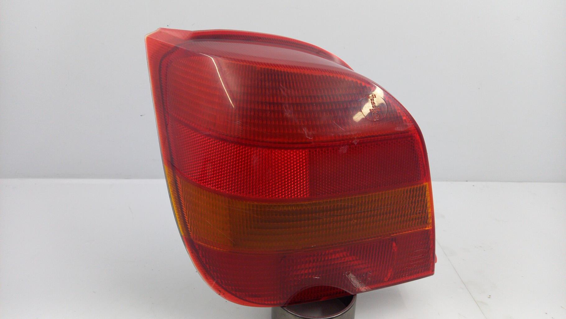 Fanale posteriore principale sinistro (luci) FORD FIESTA 3 PHASE 1 Diésel - 1